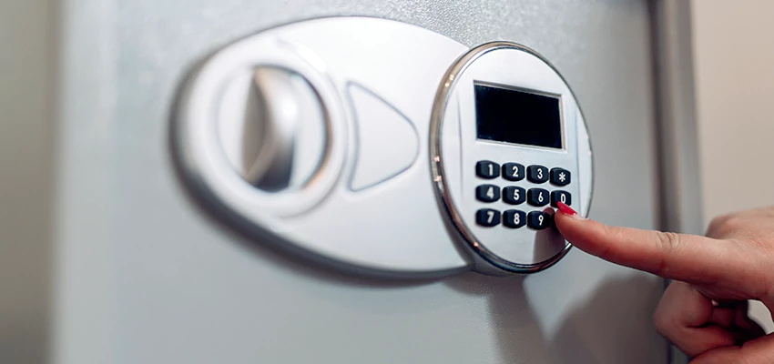 Jewelry Safe Cracking in Hidden Valley Lake, California