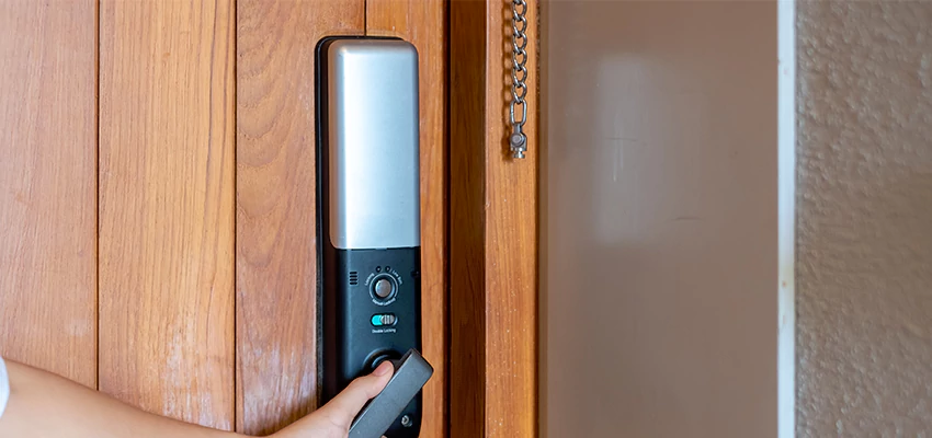 Home Security Electronic Locks Upgrades in Hidden Valley Lake, CA